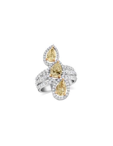 Trio Yellow Diamond & Diamond Statement Ring chez Cornerstreet bien 