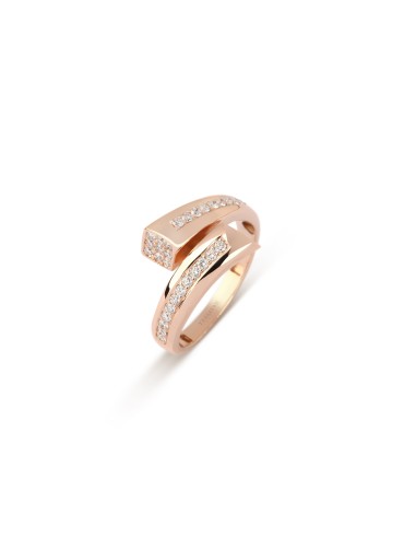 Yellow Gold Pave Diamond Ring en stock