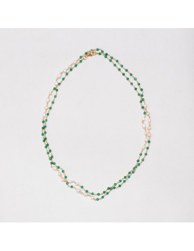 Extra Long Gold Chain Necklace with Pearl and Green Onyx offre 